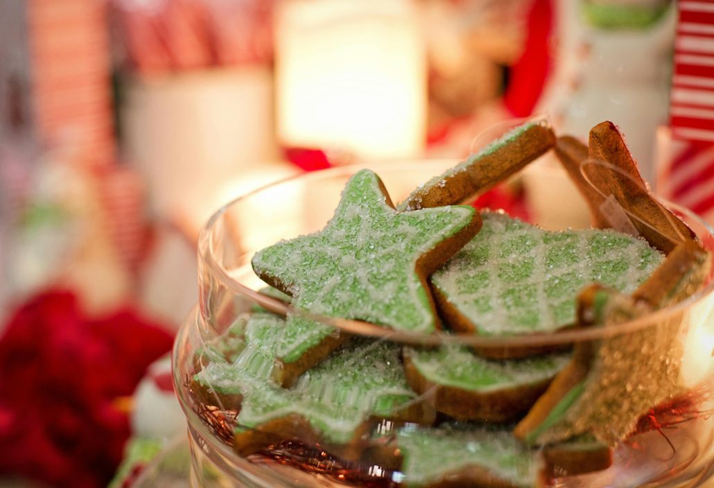 green and white star christmas cookies